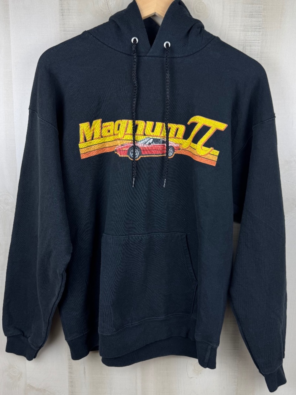 Vintage Magnum PI Tom Selleck Red Ferrari Black Pullover Hoodie Hanes Medium